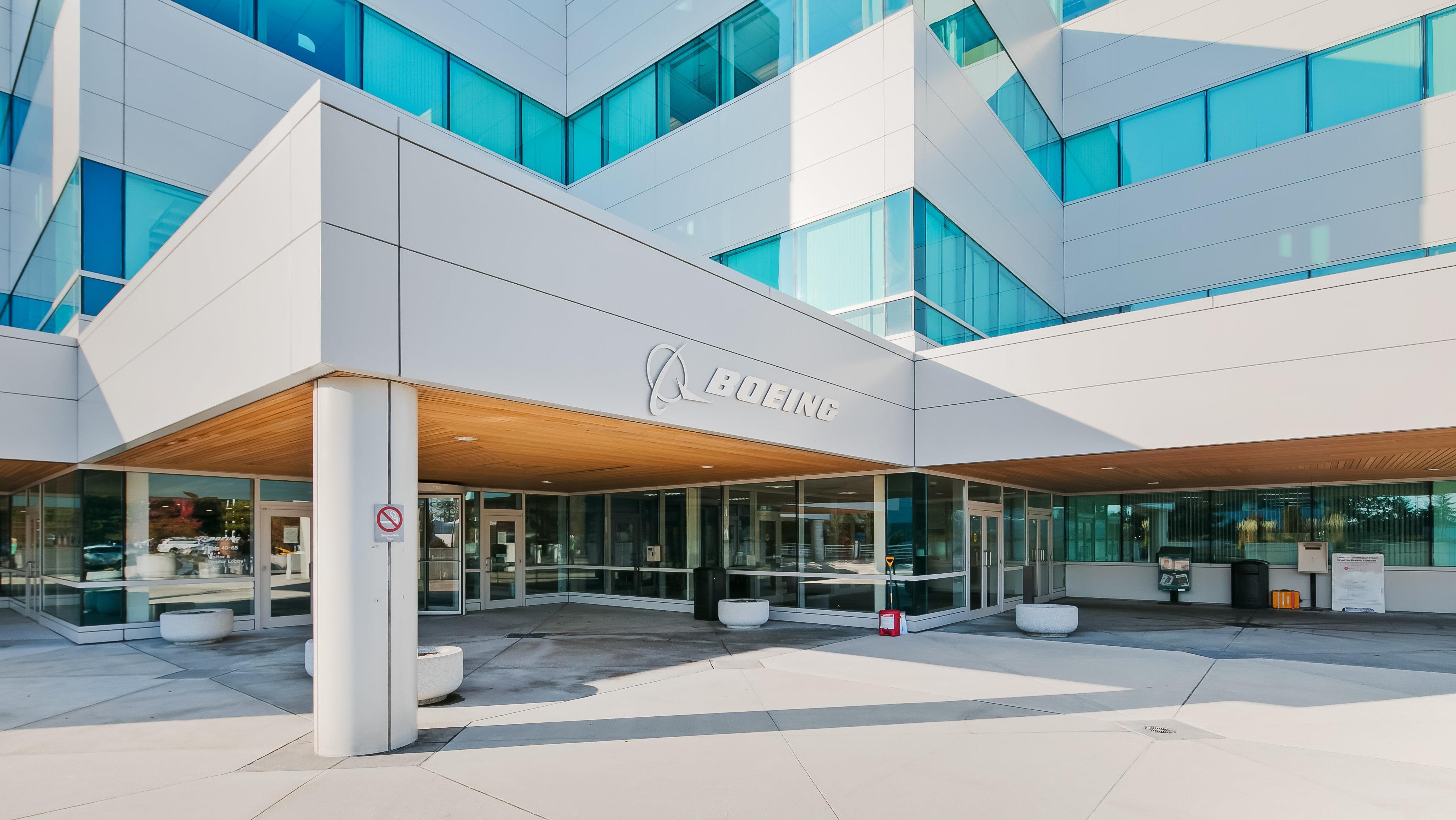 Holiday Inn Express Hotel & Suites Everett By Ihg Exterior foto