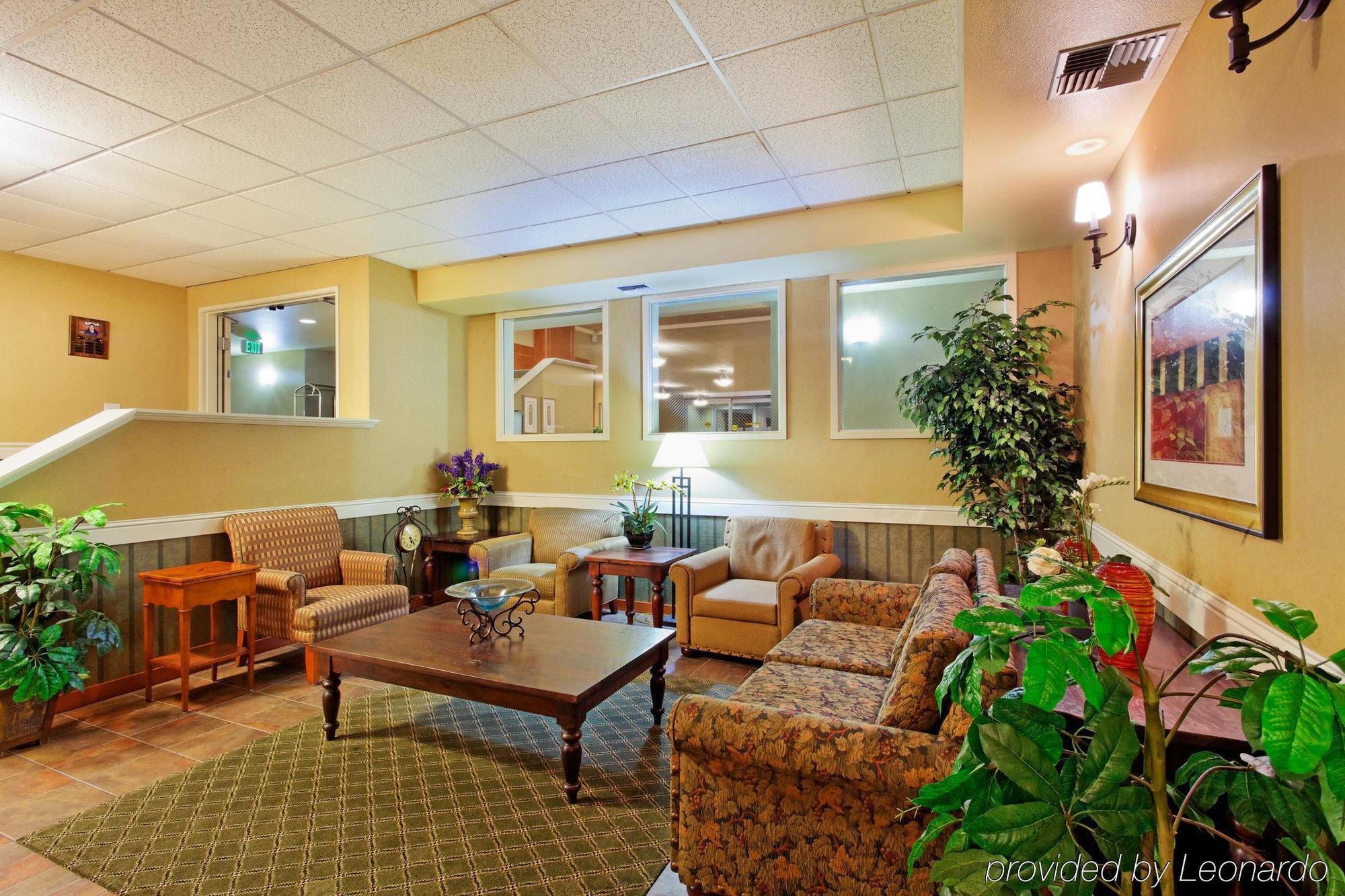 Holiday Inn Express Hotel & Suites Everett By Ihg Interior foto